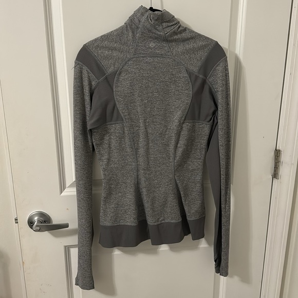 Lululemon jacket - Picture 3 of 8